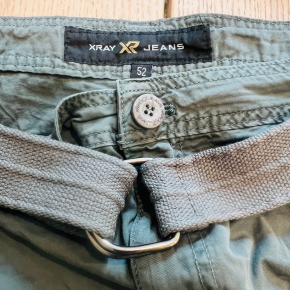 XRay Jeans Belted Double Pocket Bermuda Cargo Shorts Mens size 52 grey green NWT - Picture 11 of 16